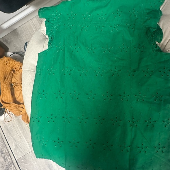 J Crew Factory Green Eyelet Blouse - Picture 5 of 7